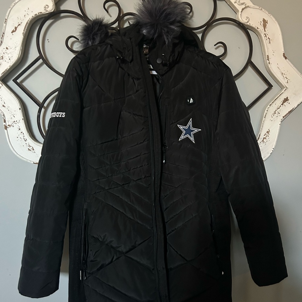 ActionHeat Dallas Cowboys 5V Women's Long Puffer Battery Heated Jacket